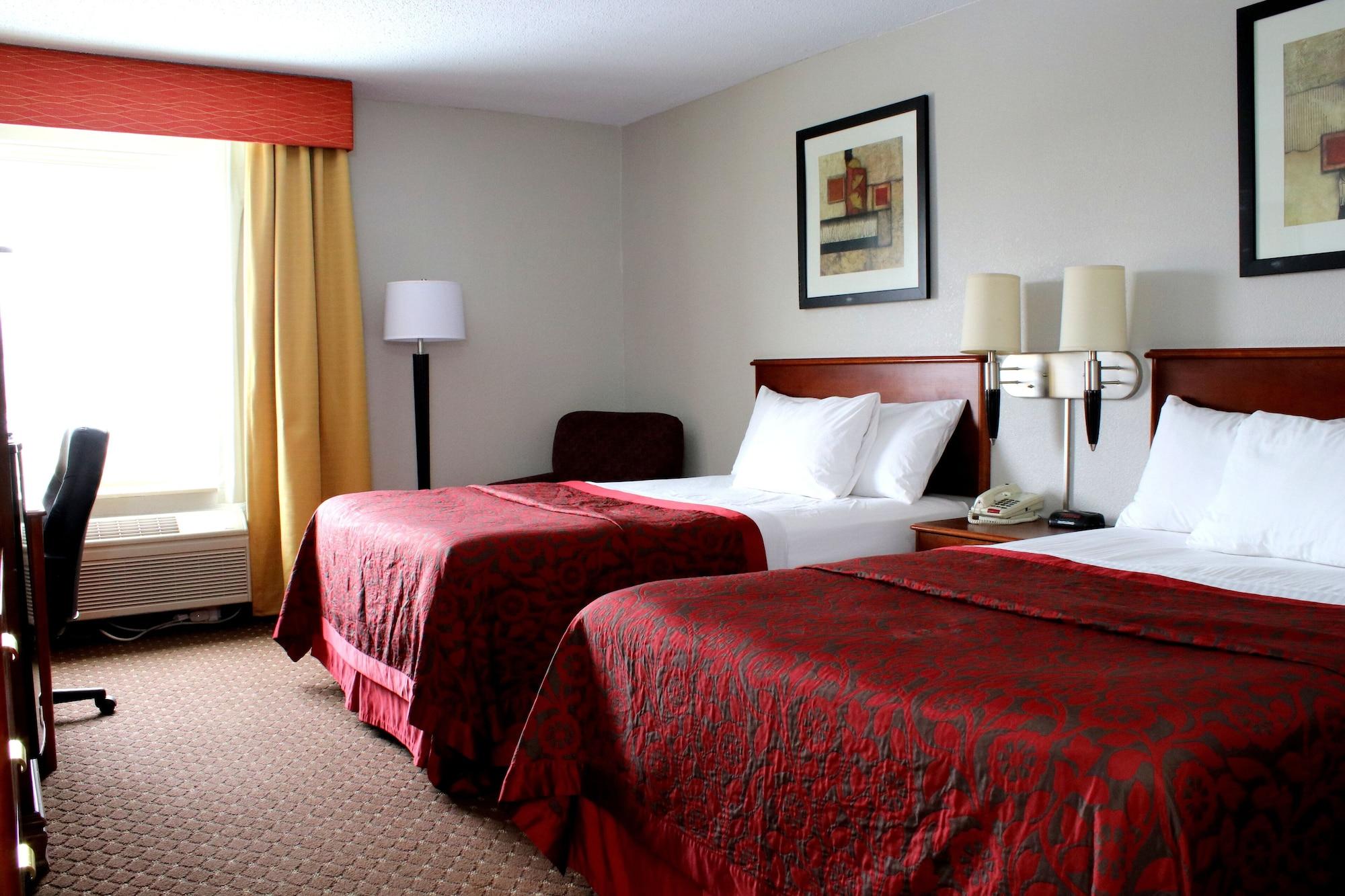 Days Inn & Suites By Wyndham Bloomington/Normal Il מראה חיצוני תמונה